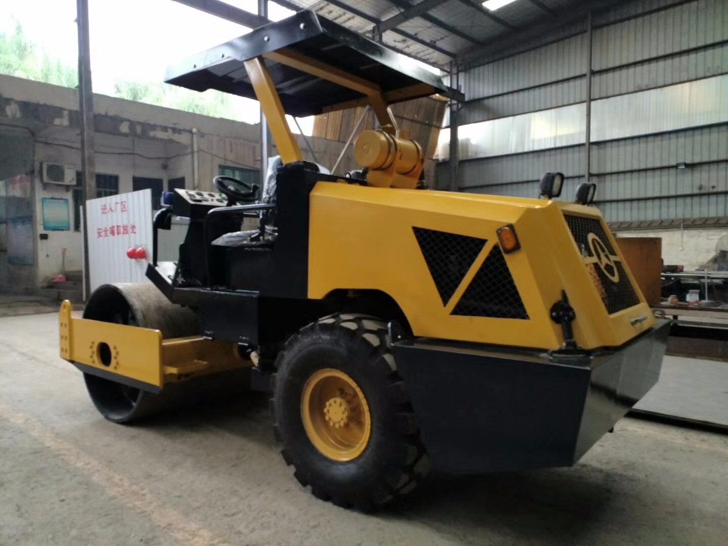 6吨压路机 洛阳冠道机械