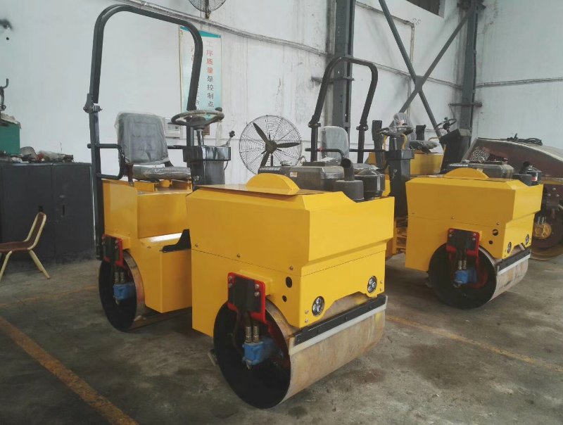 YZS1.3H型1.3吨压路机
